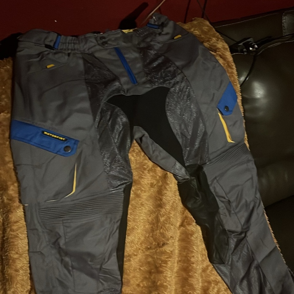 MOTORFIST SKYLINE PANT Gray, Blue and Yellow, with Inner Leg Black Leather Panel